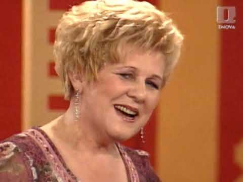 TRIO AŠIČ VIKI, ANA, VIKI & MAJDA PETAN, oktet GRMADA - Mamica hvala ti -TV SLO