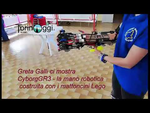 Idee in Sviluppo - La mano bionica realizzata con mattoncini Lego