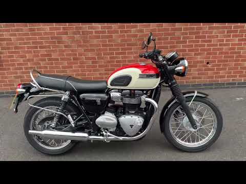 TRIUMPH BONNEVILLE T100 2018 68 REG 3,795 MILES
