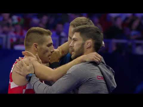 BRONZE GR - 67 kg: D. JANECIC (CRO) v. G. SAHAKYAN (POL)