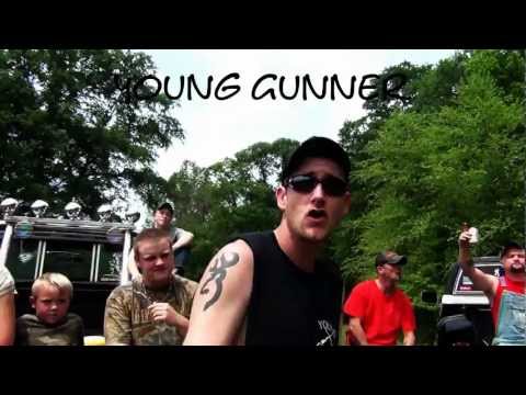 Young Gunner (feat. Jawga Boyz) - Mudgrips On Everythang (OFFICIAL MUSIC VIDEO)