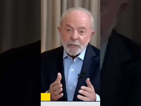 Agradecendo Nossa Senhora de Nazaré. 🙏 (com medo que o avião pegasse fogo)