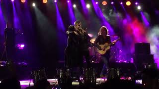 Teoman &amp; Şebnem Ferah   İki Yabancı Canlı Performans