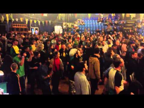 download lagu mp3 mp4 Dub Weekender, download lagu Dub Weekender gratis, unduh video klip Dub Weekender