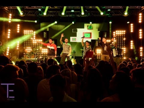 Téo e Edu - Festinha Particular - Part Bruninho e Davi - Vídeo Clip Oficial