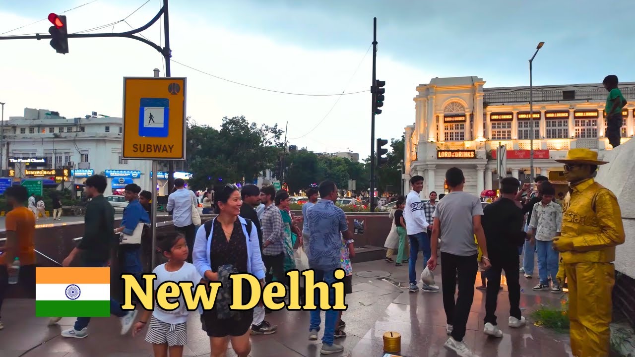 Immersive street-level walking tour through Delhi (Daily Life 24), India, showcasing authentic urban landscapes, local architecture, and the vibrant atmosphere of the city's neighborhoods