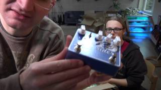 Video thumbnail for Voodoo Lab Hex & Solid Gold FX UNBOXING by EytschPi42