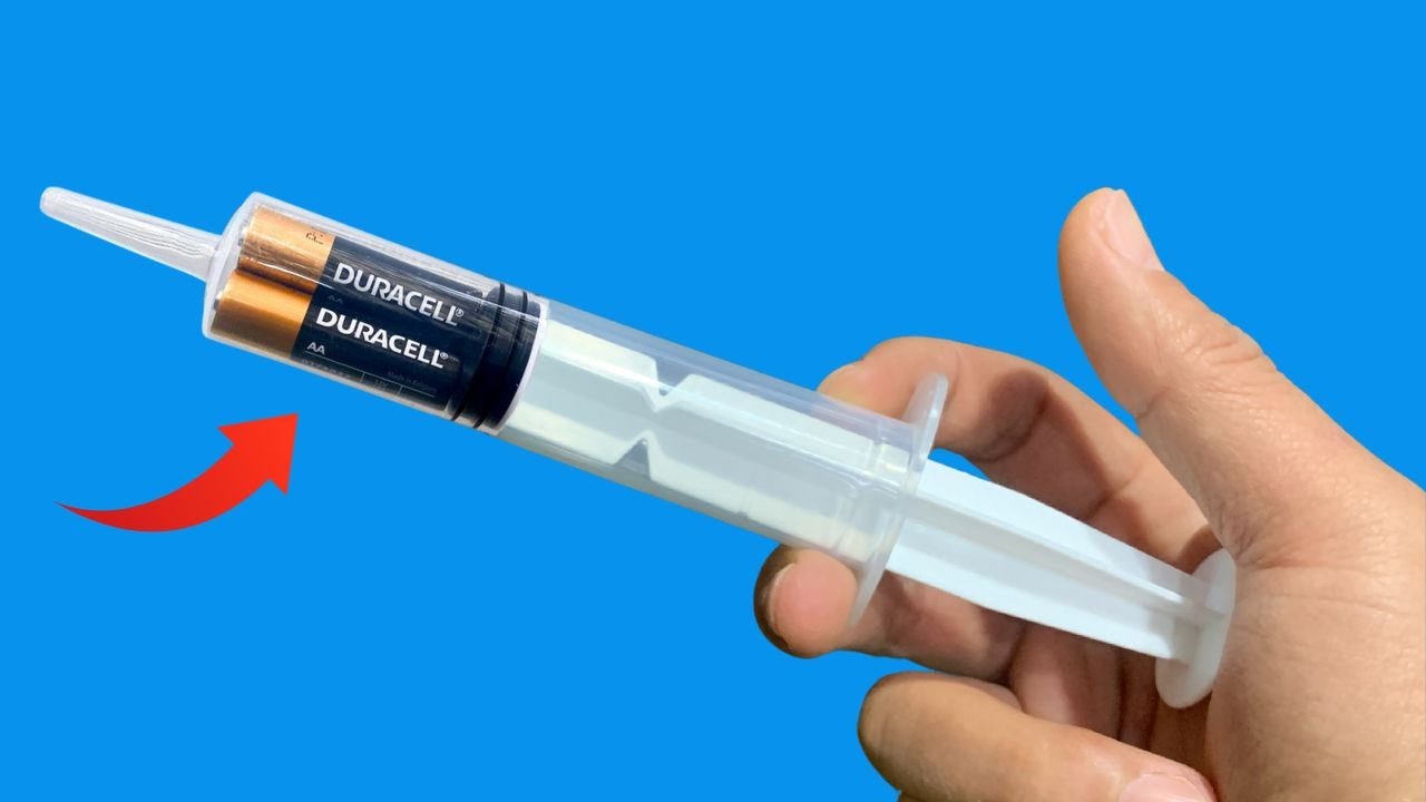 Insert an old battery into a SYRINGE – The result will surprise you!