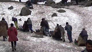 preview picture of video 'Sledging (Sleigh) At Thajiwas Glacier, Sonamarg, Kashmir, India HD Video'