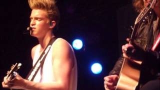 Feel So Close - Cody Simpson - European Version