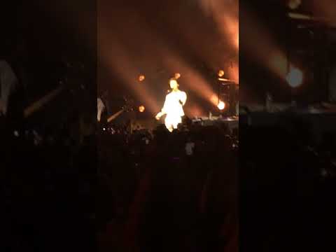 what makes your beautiful harry styles San Francisco September 19,2017