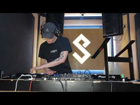 ARUNDEL UK BASSLINE/DNB SET