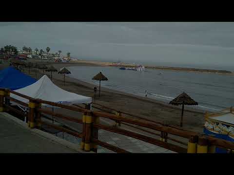 Playa de Arica "El Laucho" (Región de Arica y Parinacota).