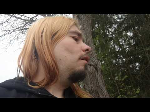 Nyt viemässä roskia ja alkaa sataan