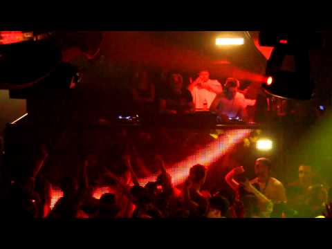 Tritonal - Motorcycle vs Rafael Frost-As The Smash Comes﻿ (Tritonal Mashup)- Pacha, NYC April 19th