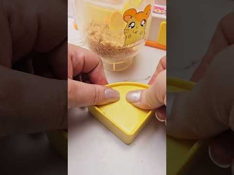 2001 Hamtaro Tart Cake Maker 🐹
