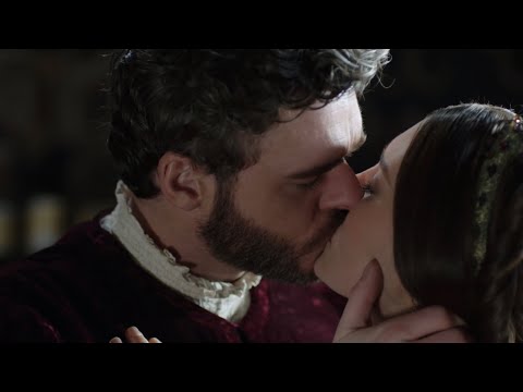 Medici 1x08 Cosimo & Contessina Kiss scene - Richard Madden & Annabel Scholey
