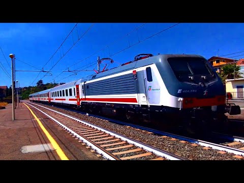 E.464.382 con l'Intercity 724 Siracusa - Roma Termini in transito a Guardia Mangano