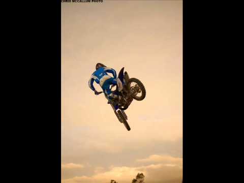 Video thumbnail for Dirt Bike Rider
