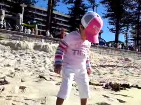 Yasmin, Rose & Tildy on Manly Beach