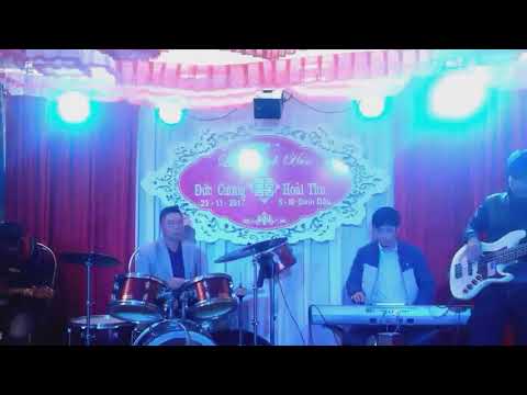 download lagu mp3 mp4 test In America Qua Louie, download lagu test In America Qua Louie gratis, unduh video klip test In America Qua Louie