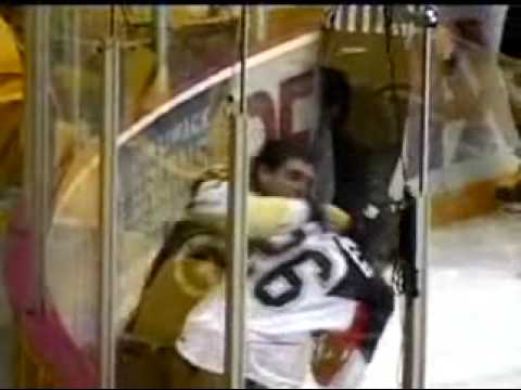Jaroslav Vlach vs Randy McNaught