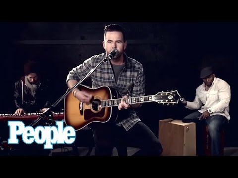 David Nail Sings 'Whatever She's Got' Live | People