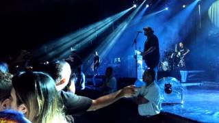 Pennywise - Perfect People - Fundição 2015