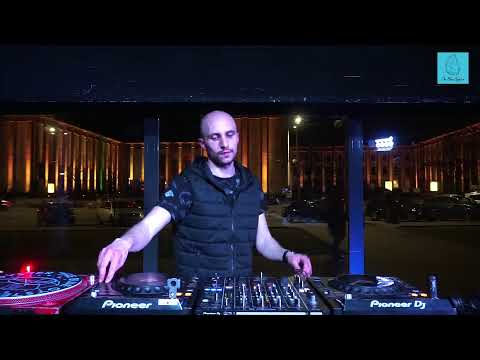 The Blue Oyster:  Pan Robak / 5.03 / 18 - 19