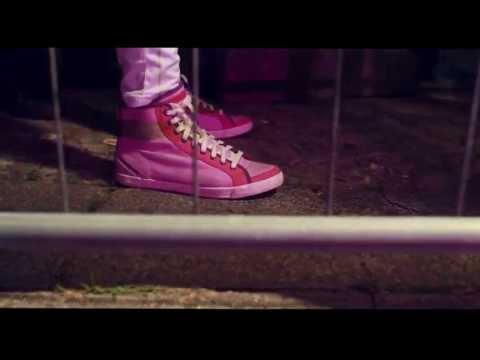 Ignas feat  Julie Thompson   Hold On Jovani remix) (Official Music Video)