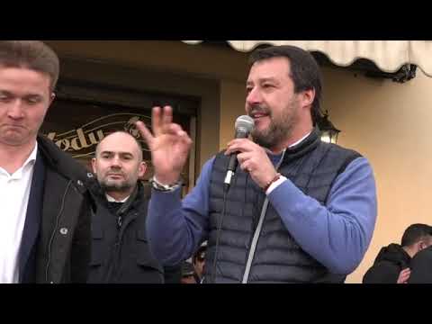 Salvini a Castiglione dei Pepoli: "Una delegata Cgil vota Lega!" (21.01.20)