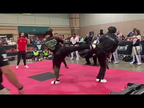 Justice Floyd vs Devon Hopper - Point Fighting