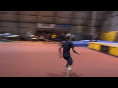 Miha Vodeb 191 cm Skok v višino 3. mesto Božični skakalni miting Brežice 2013