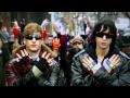 Videoklip The Lonely Island - Boombox (ft. Julian Casablancas)  s textom piesne