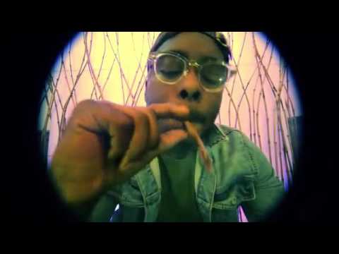 Chill Bill remiXX (Music Video) - Machine Gun Kelly ft. Tezo, Dub-o