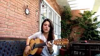 Lucia Sienes  Green Valley - Los Sueños Cover