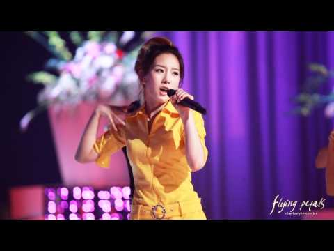 110511 Open Concert SNSD Taeyeon - Hoot
