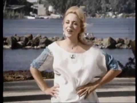Video thumbnail for Kmo Ha’emuna - כמו האמונה