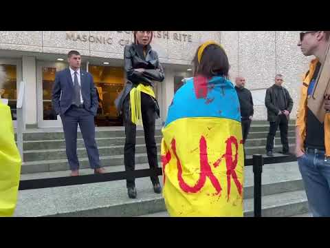 Як українці зірвали концерт Нурлана Сабурова у Сан Франциско