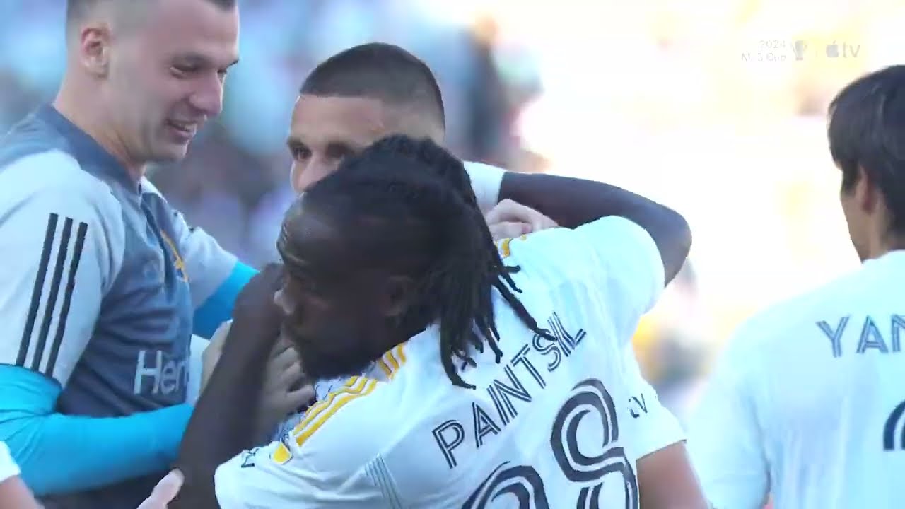 Dejan Joveljic Extends LA Galaxy MLS Cup Lead to 2-0 - YouTube