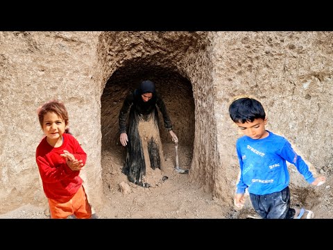 **Pregnant Mother in the Mountain: Afsaneh and the Art of Preparing Food for Her Family**