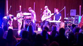 Hey Marseilles -- Eyes On You