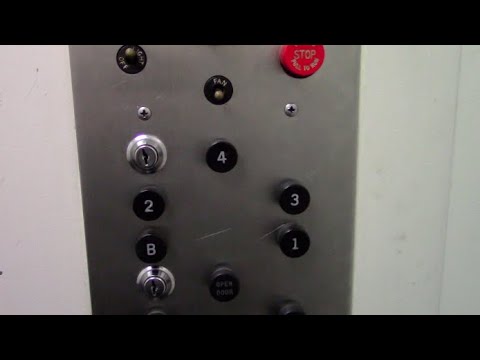 Vintage Otis Traction Elevator @ Newberg Building in La Crosse, WI