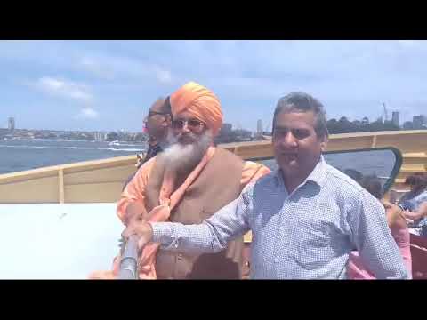 15-02-2025 nu Manly Beach, Australia vikhe Sant Surinder Dass Bawa Ji ate nal sangat.