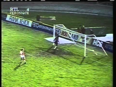 1990 (January 5) Ajax Amsterdam (Holland) 2-PSV Eindhoven (Holland) 1 (Lisbon Tournament)