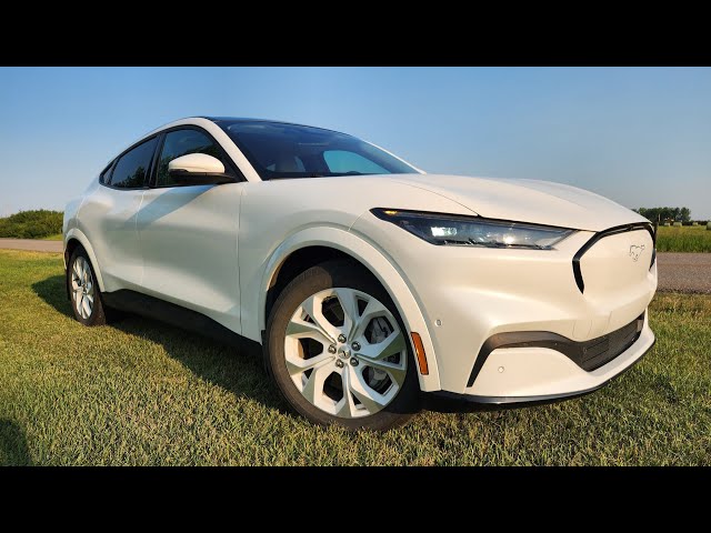 2022 Ford Mustang Mach-e PREMIUM AWD & EXT RANGE - NO TAX!!! | Cars ...