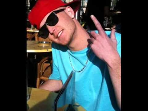 Matthew Ft. Young C, D-Mafia, GrandiYo & Jurgen - Dinero