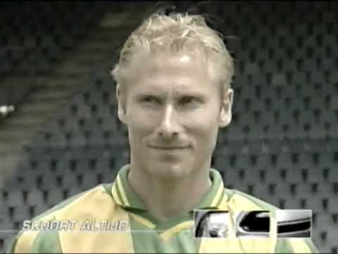 ADO Den Haag reclame 2001-2002 Nissan de Wit