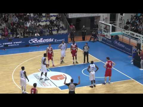 Roseto Sharks - Chieti: 68-57 (Serie A2 - 15 nov 2015)