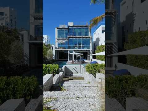 $22,000,000 🔥Modern Oceanfront Mansion with Incredible Views in Miami Beach, FL